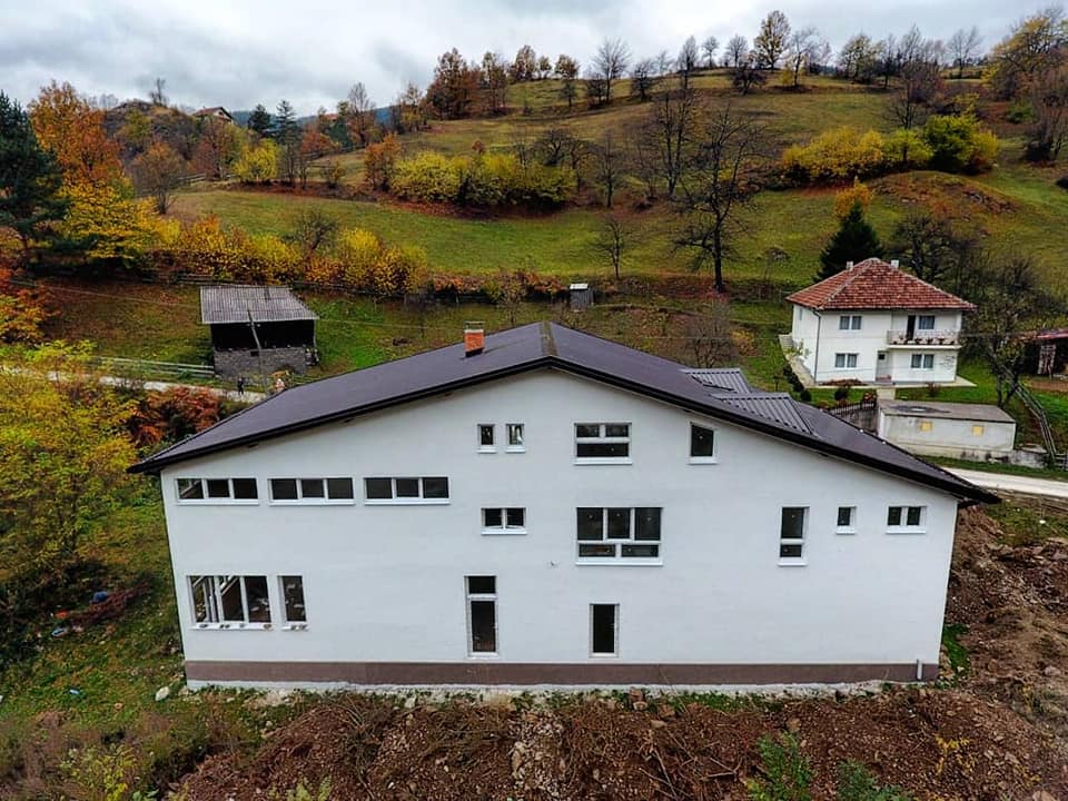 Krševac: Objekat ambulante i Mjesne zajednice poprima završni izgled